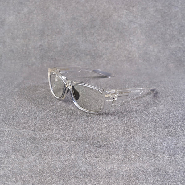 Clear frame Clear lens